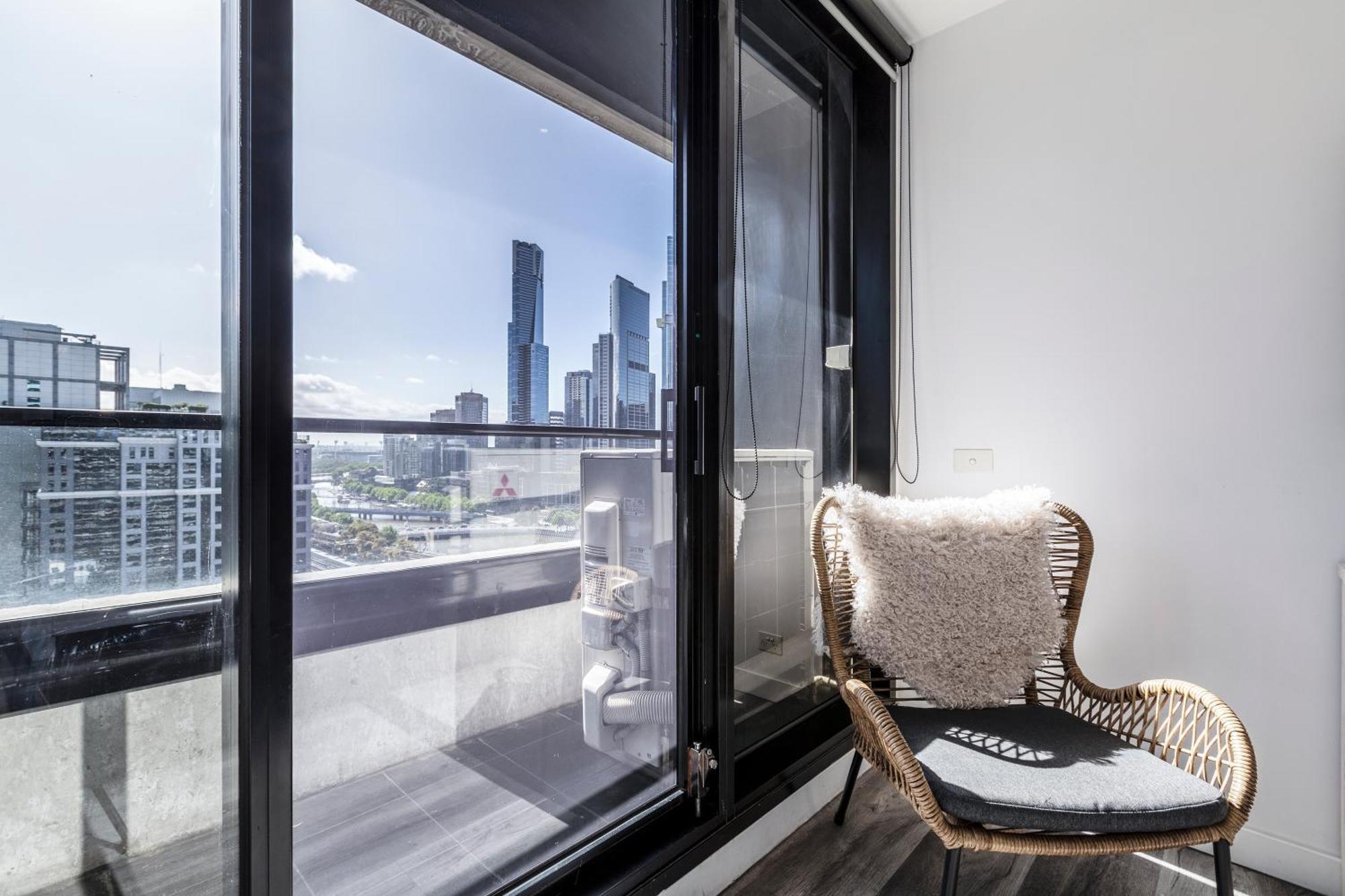 Riverview Suites By Edgetrip Ville de Ville de Melbourne Extérieur photo