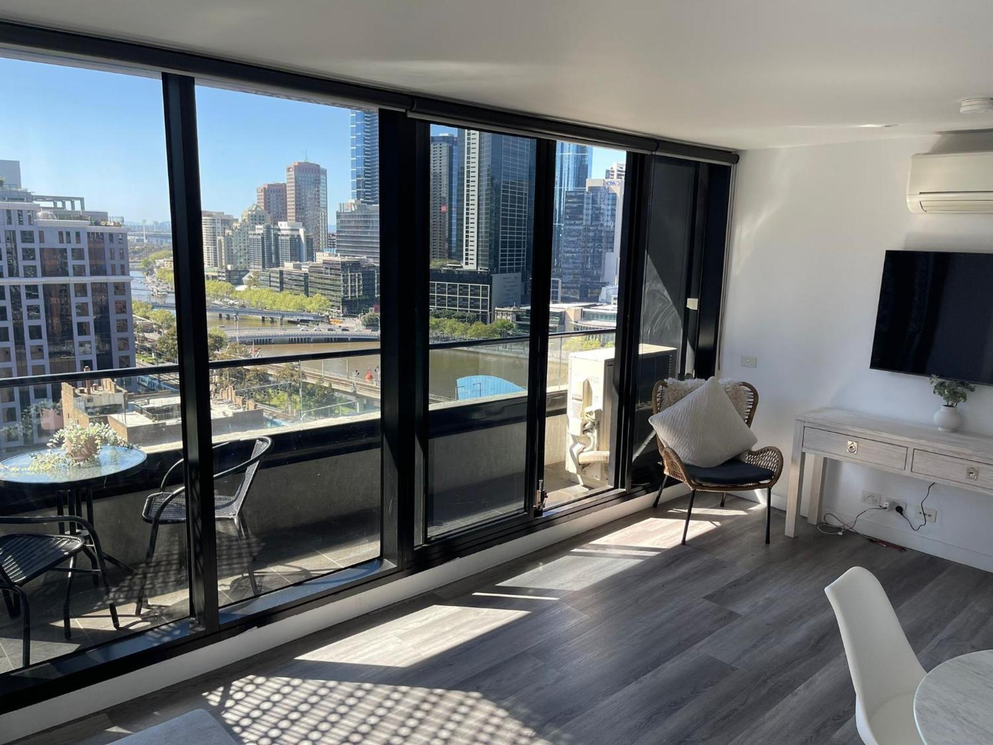 Riverview Suites By Edgetrip Ville de Ville de Melbourne Extérieur photo